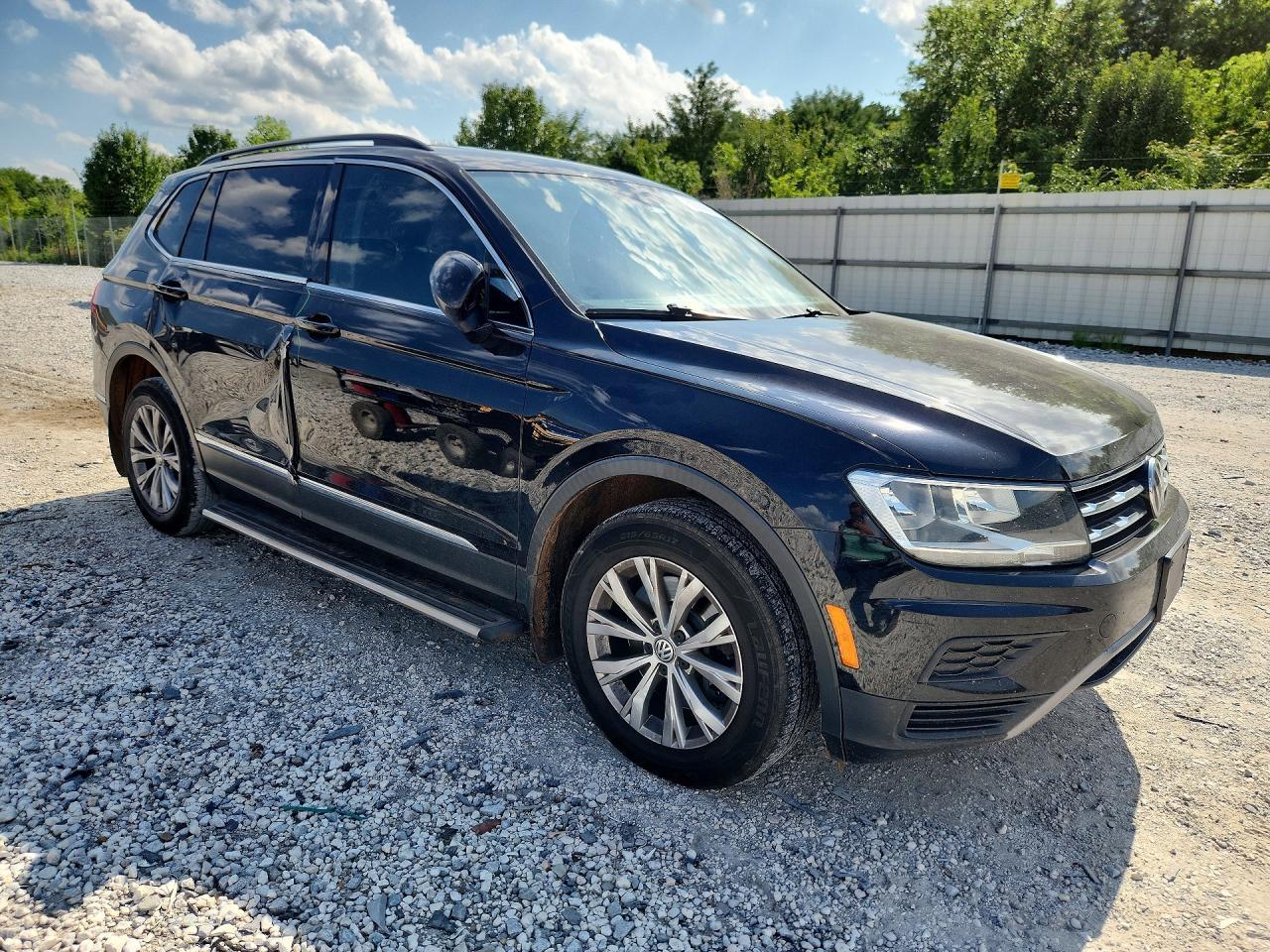 2018 Volkswagen Tiguan Se - Image 4