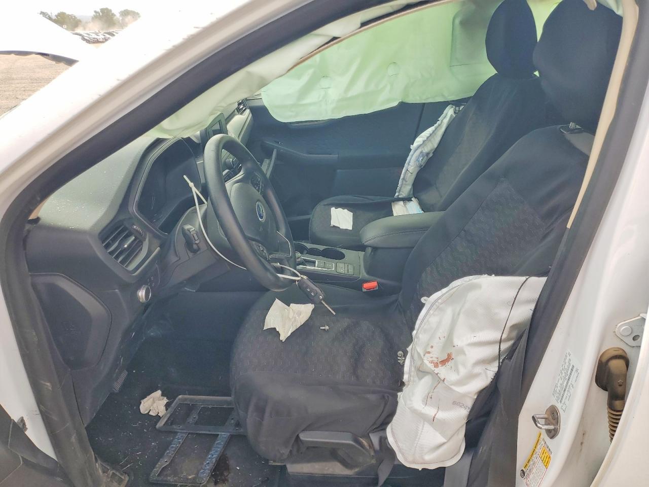 2020 Ford Escape S - Фото 7