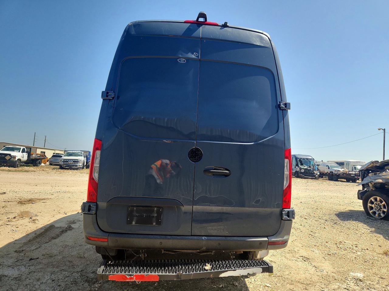 2019 Mercedes-Benz Sprinter 2500 - Фото 6