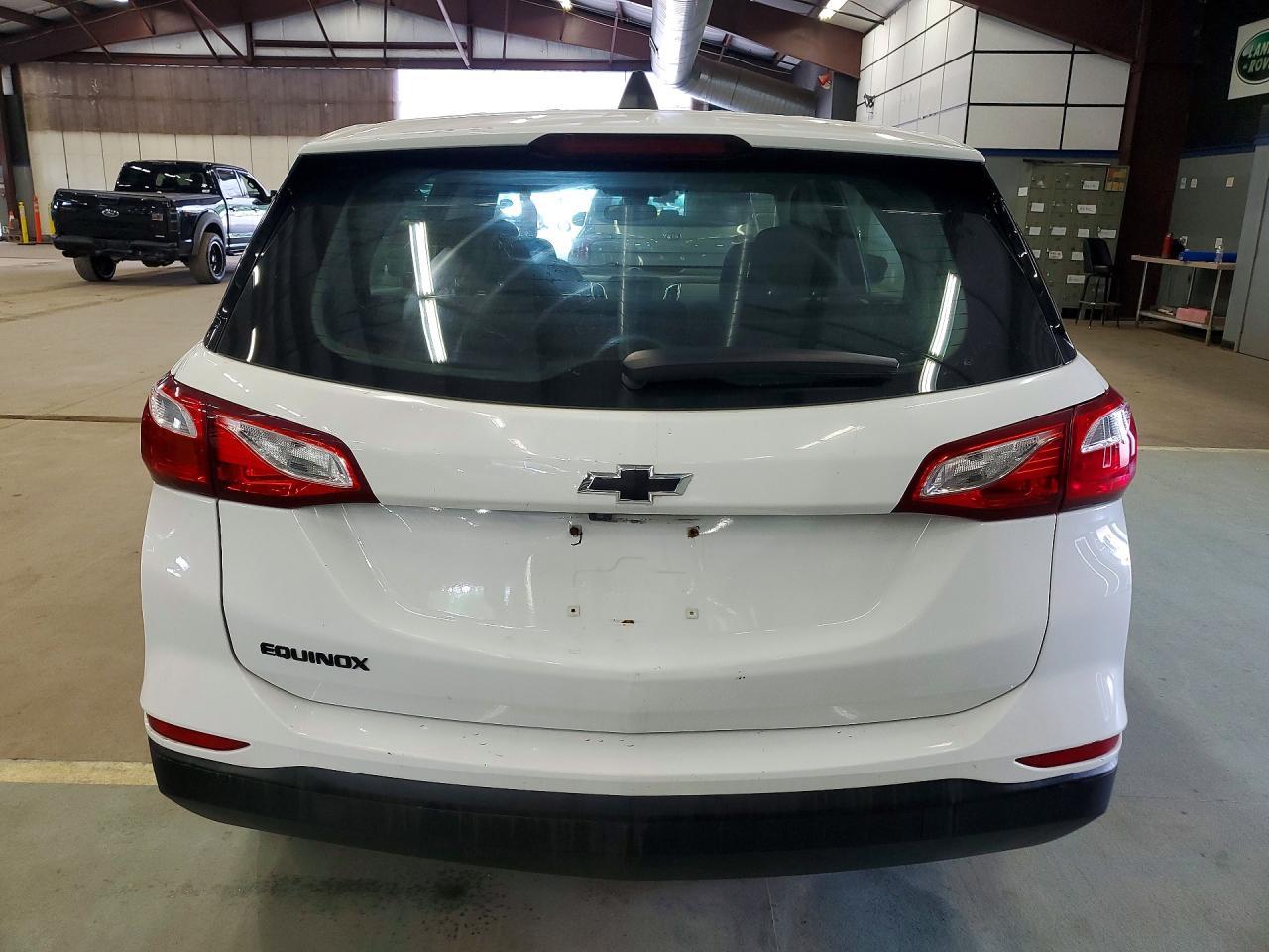 2020 Chevrolet Equinox Ls - Фото 6