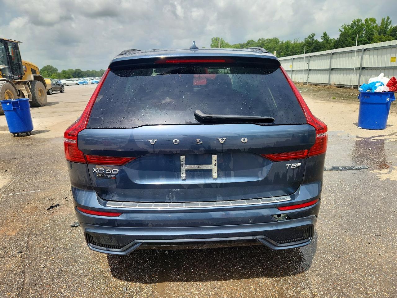 2025 Volvo Xc60 Plus - Image 6