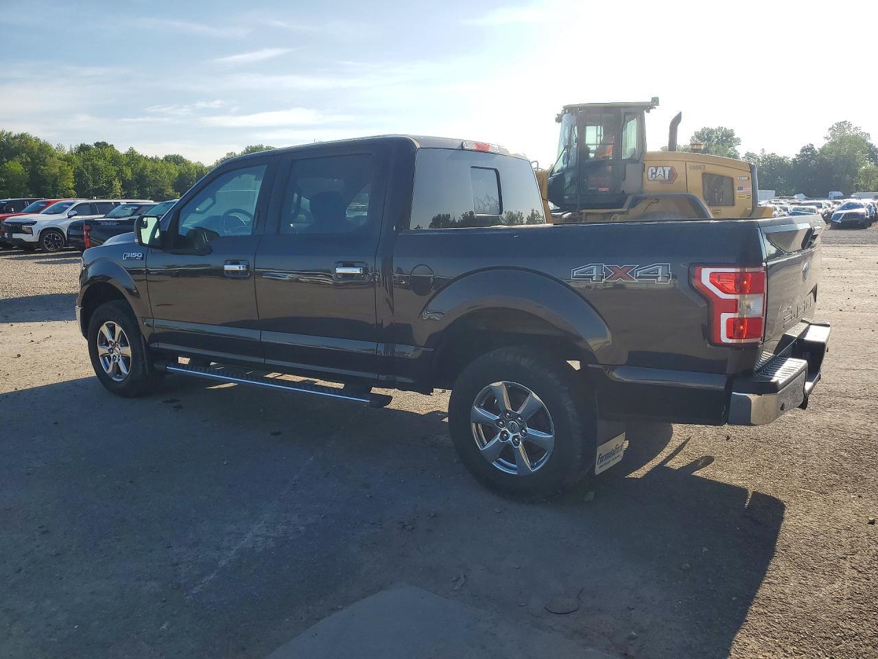 2019 Ford F150 Supercrew - Фото 2