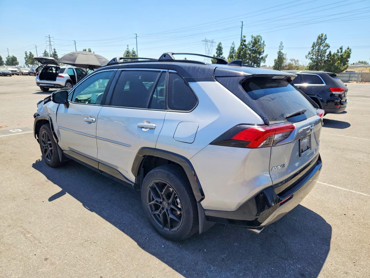 2024 Toyota Rav4 Xse - Image 2