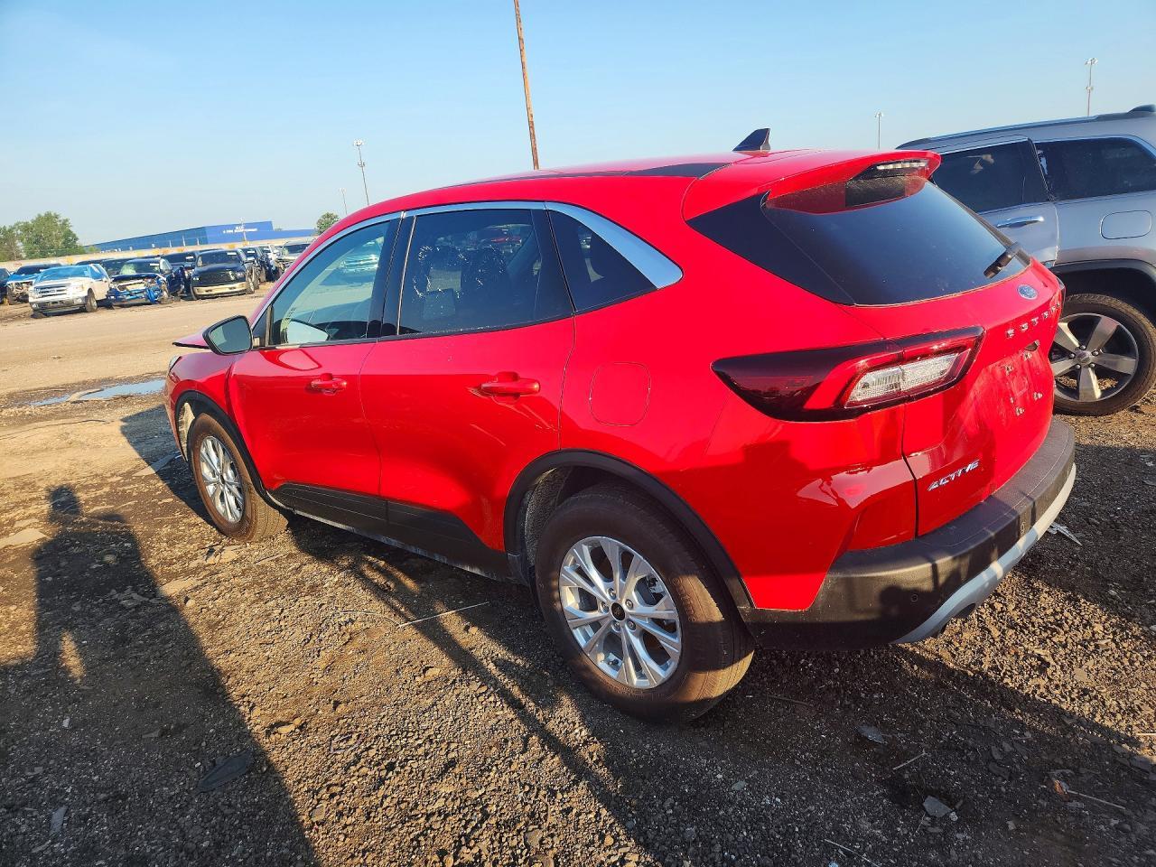 2024 Ford Escape - Image 2