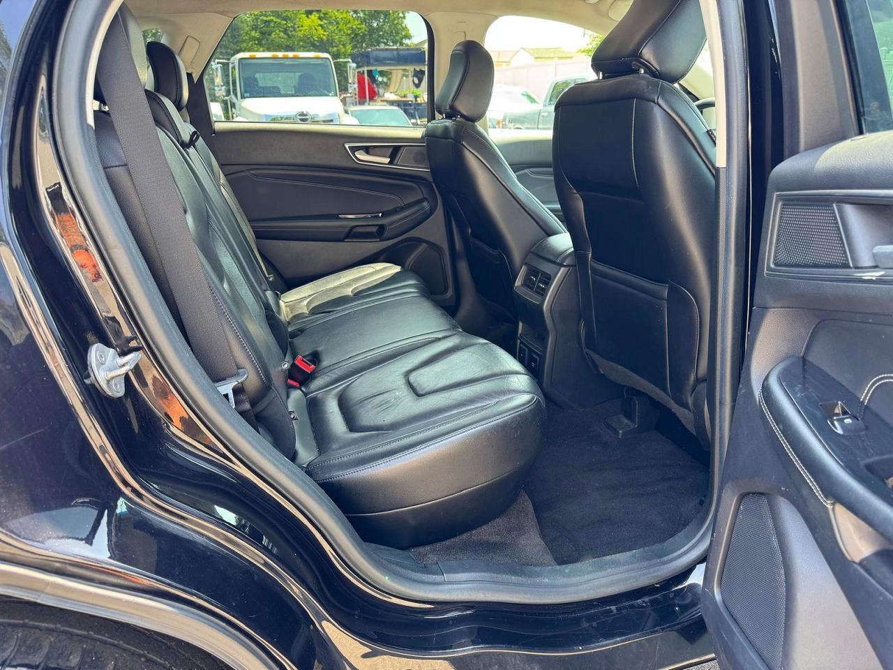 2020 Ford Edge Titanium - Фото 7