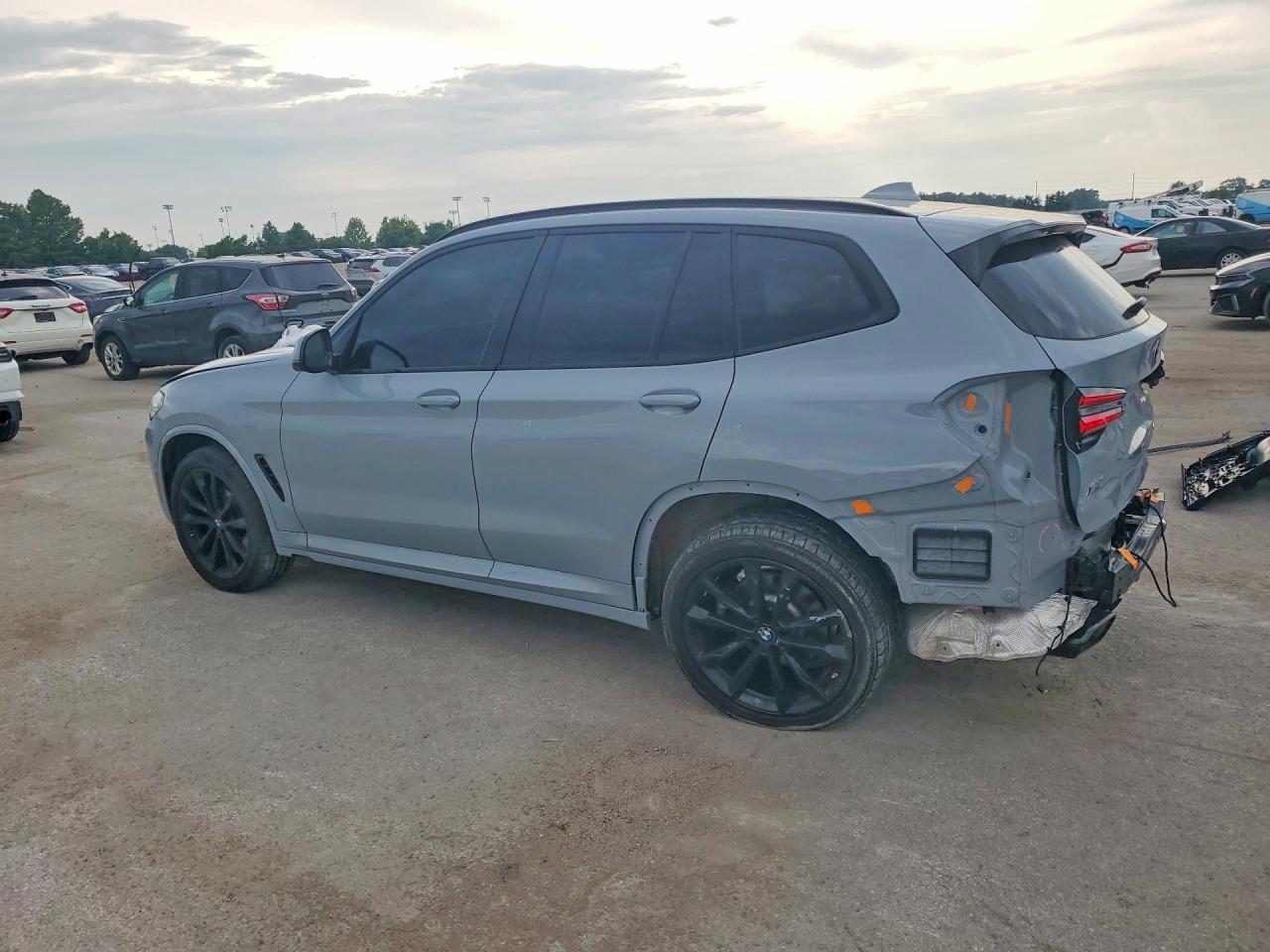 2024 BMW X3 xDrive30I - Image 2