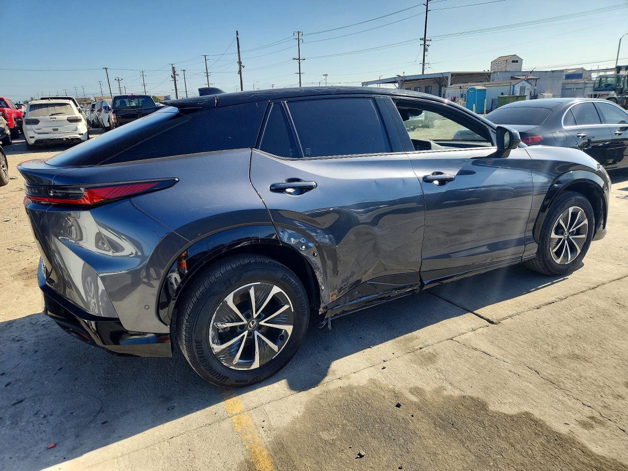 2025 Lexus Rz 450E - Фото 3