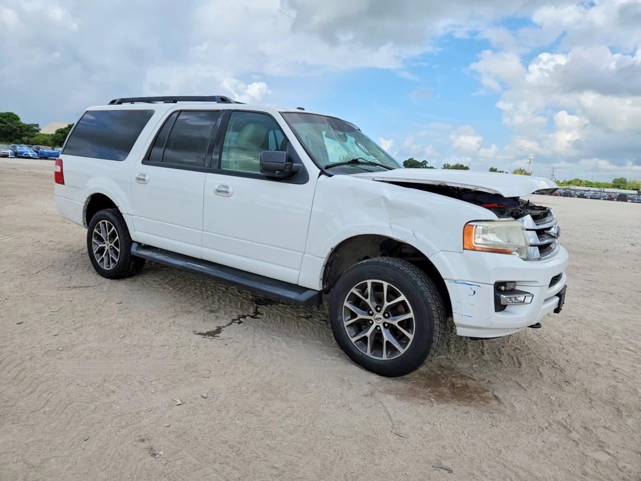 2017 Ford Expedition El Xlt - Image 4