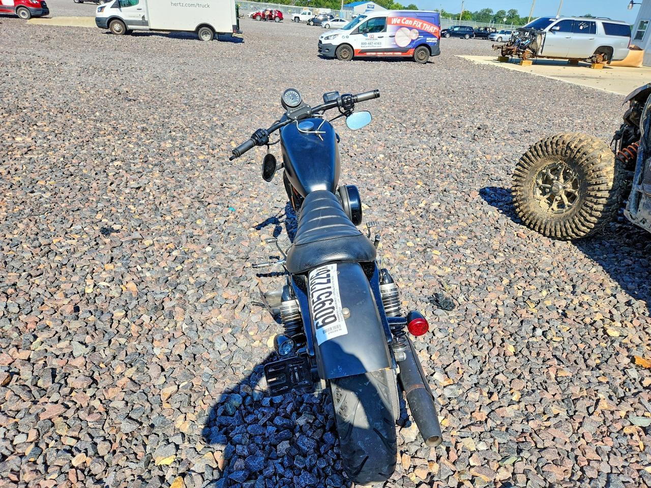 2016 Harley-Davidson Xl883 Iron 883 - Image 4
