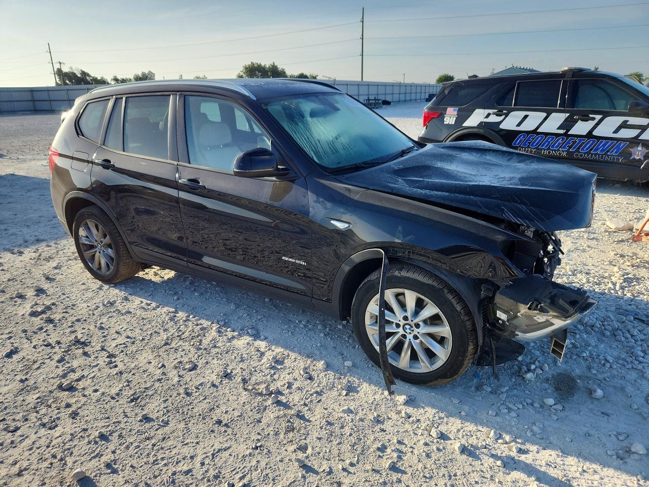 2017 BMW X3 Sdrive28I - Image 4
