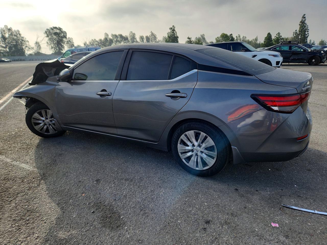 2020 Nissan Sentra S - Image 2