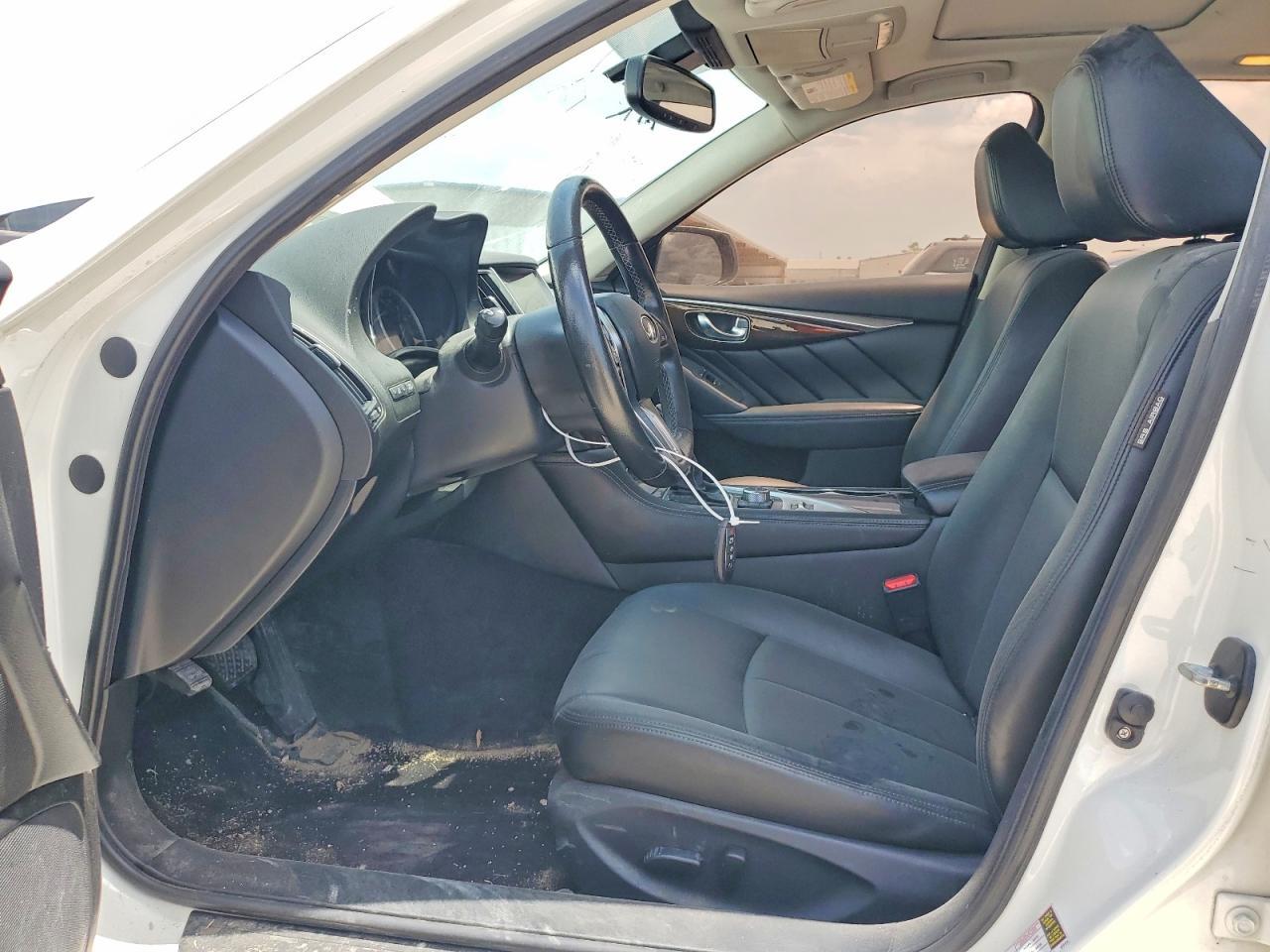 2018 Infiniti Q50 3.0T Luxe - Фото 7