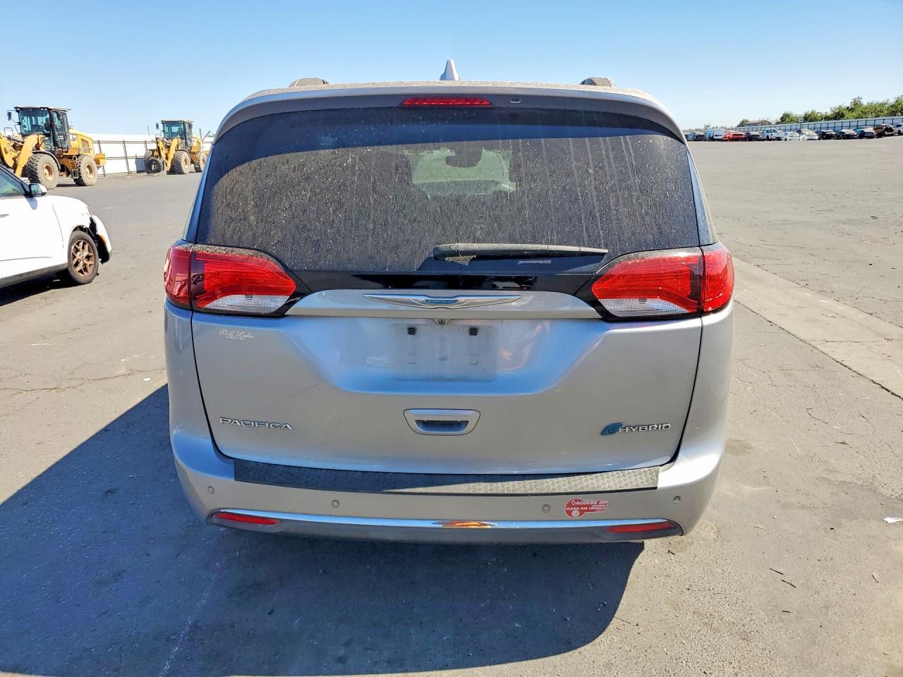 2018 Chrysler Pacifica Hybrid Limited - Фото 6