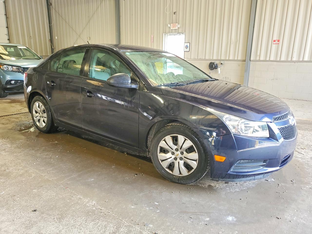 2014 Chevrolet Cruze Ls - Image 4