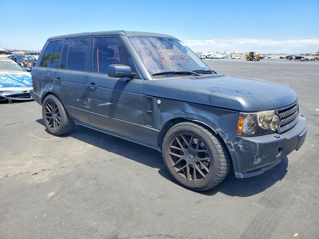 2008 Land Rover Range Rover Supercharged - Image 4