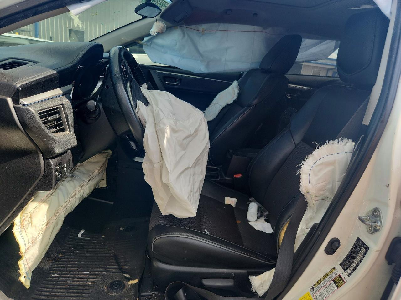 2015 Toyota Corolla S Plus - Image 7