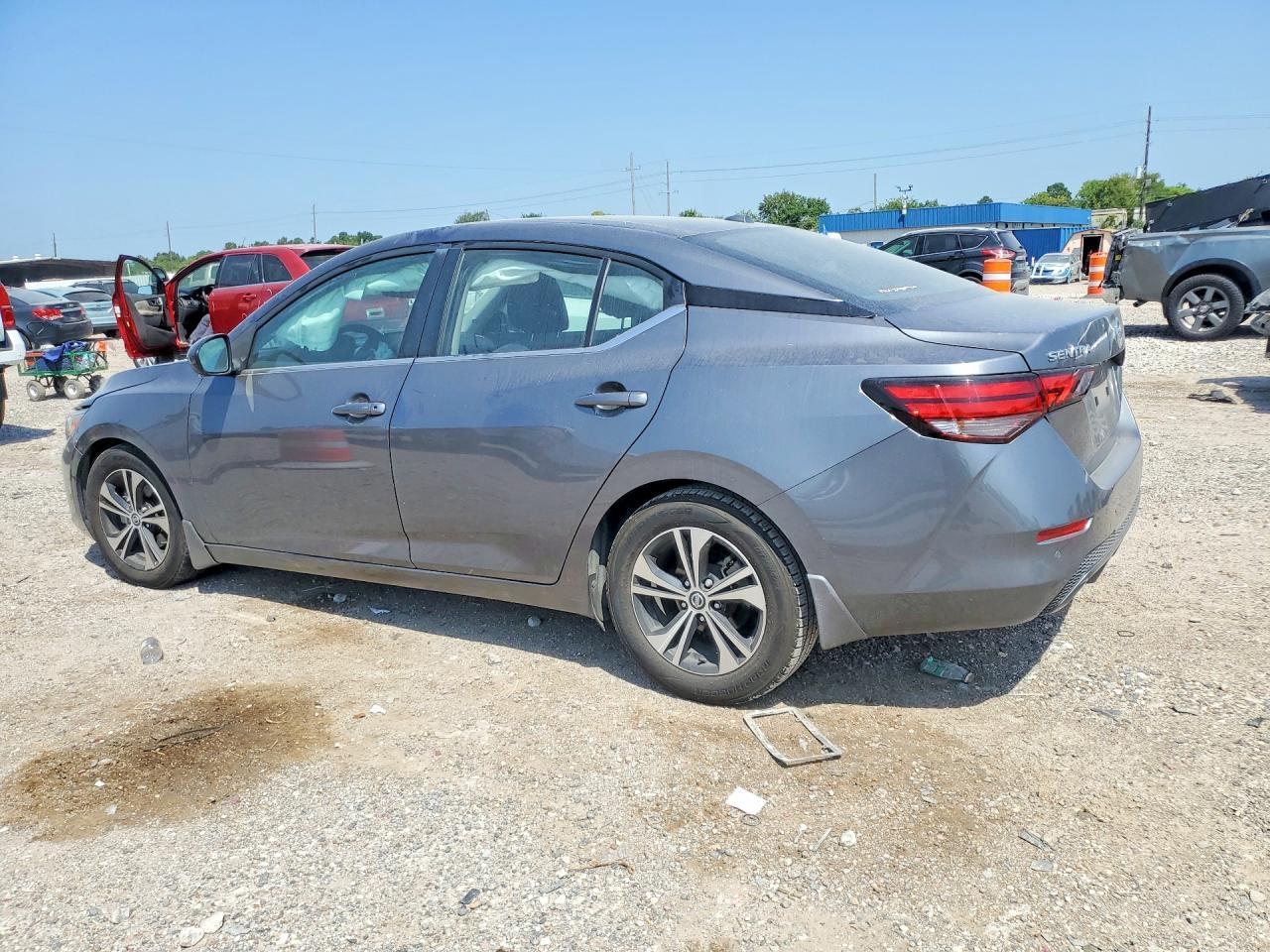 2022 Nissan Sentra Sv - Image 2