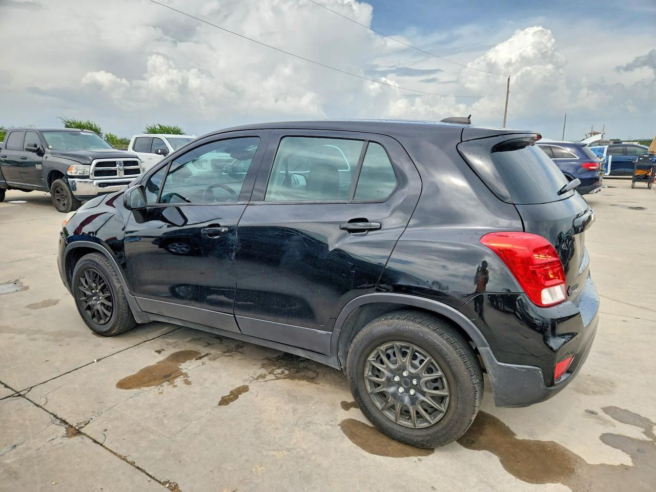 2018 Chevrolet Trax Ls - Фото 2