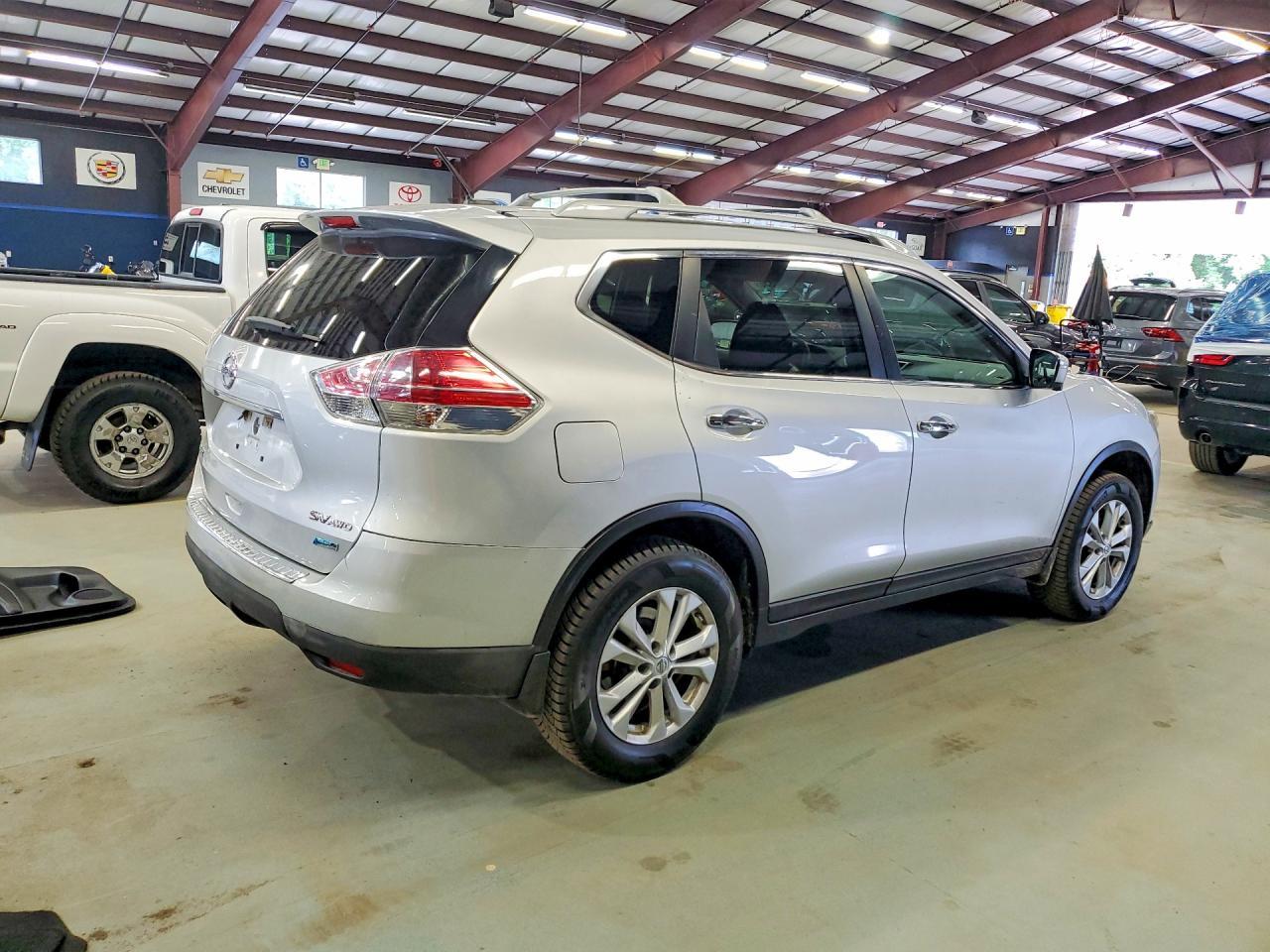 2014 Nissan Rogue Sv - Image 3