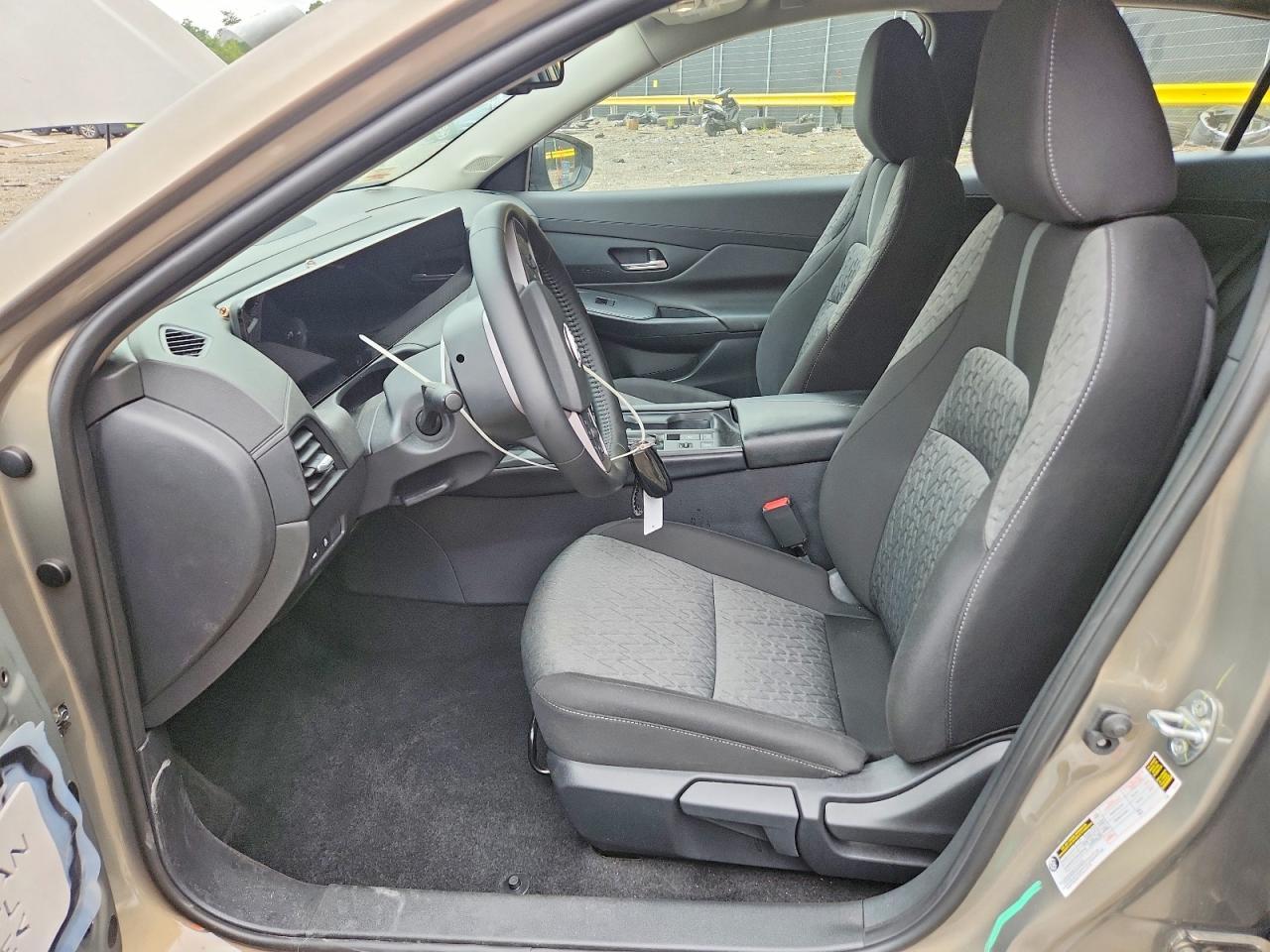 2026 Nissan Sentra - Image 7