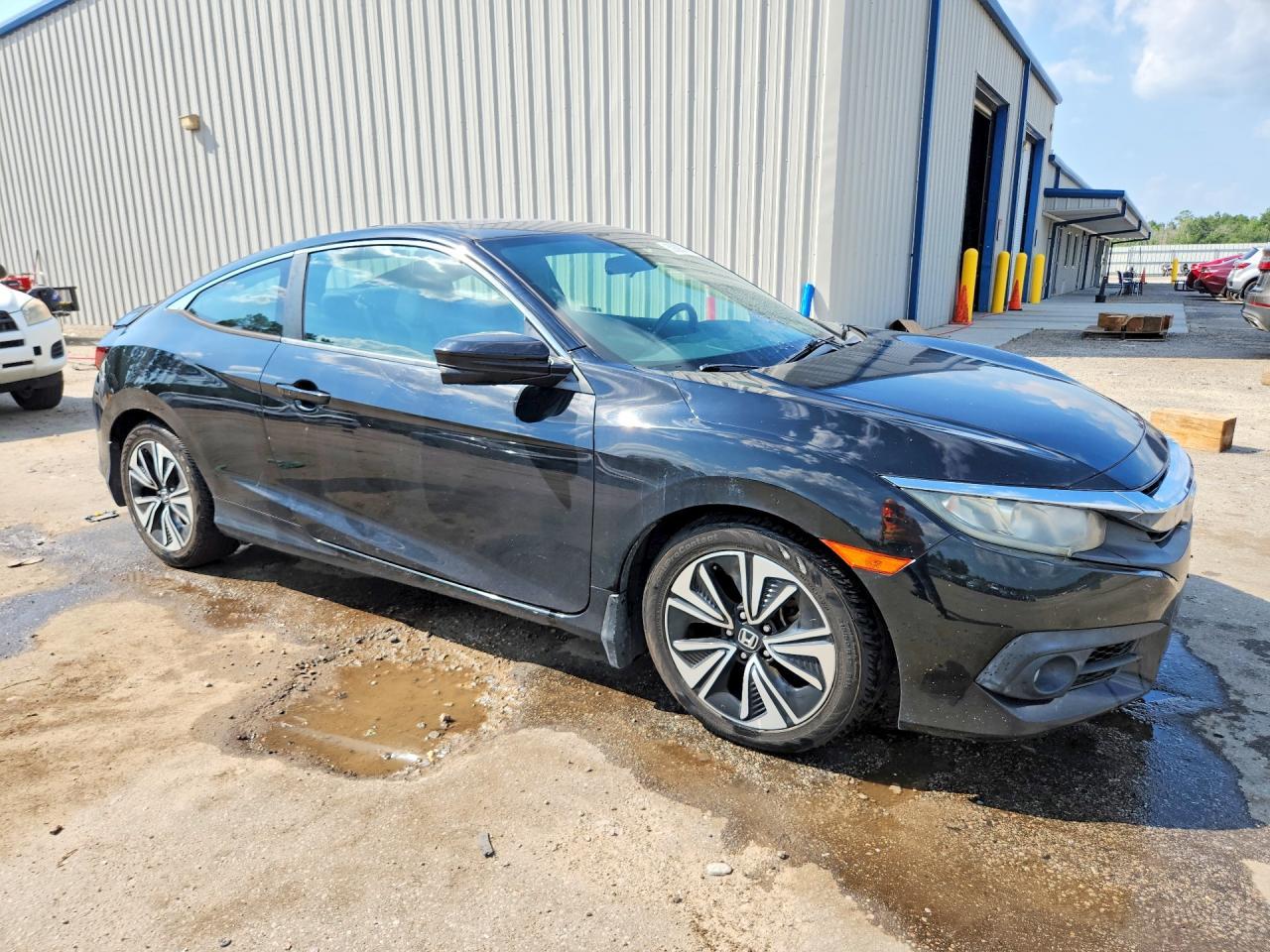 2018 Honda Civic Ex - Image 4