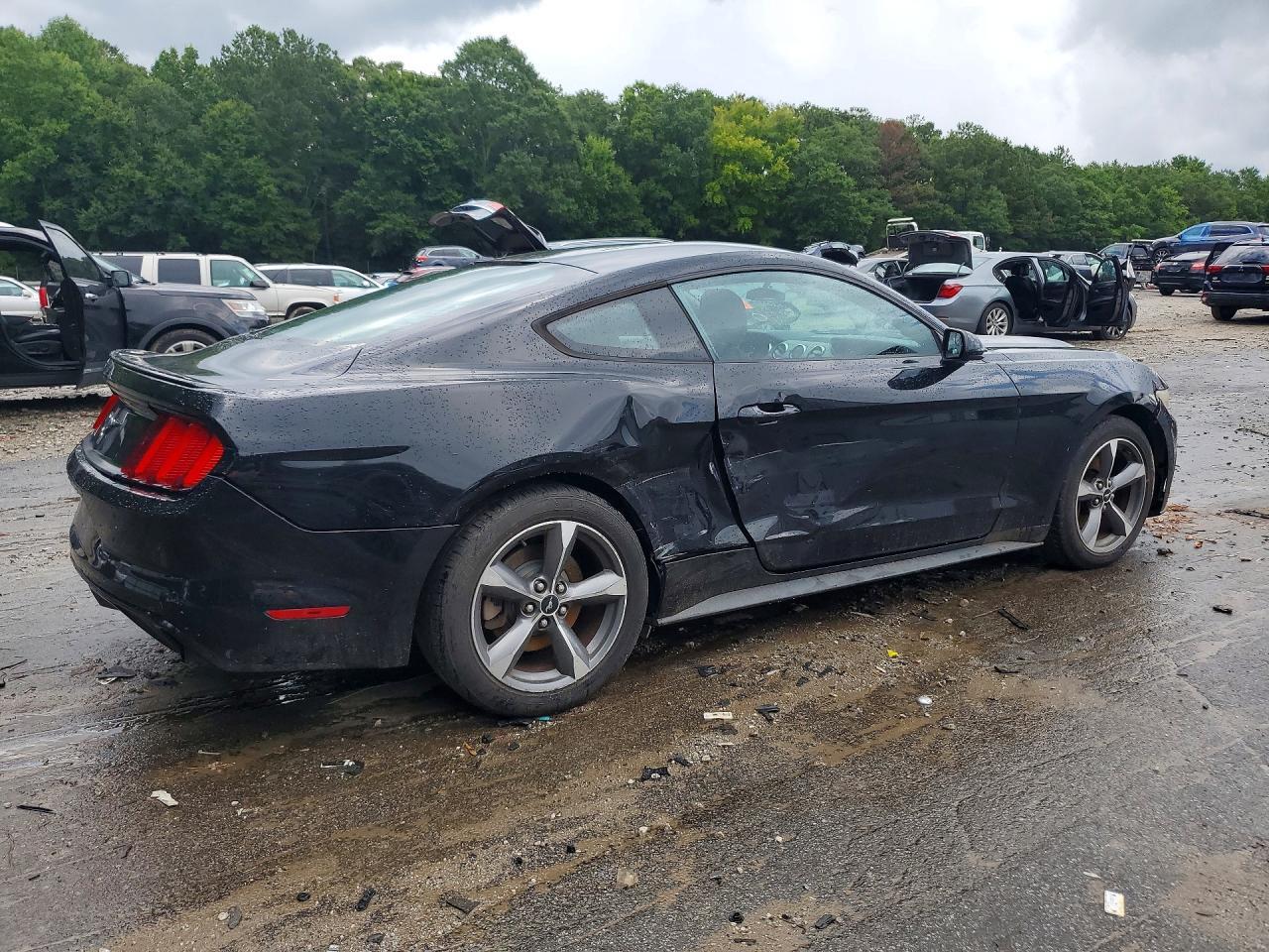 2016 Ford Mustang - Image 3