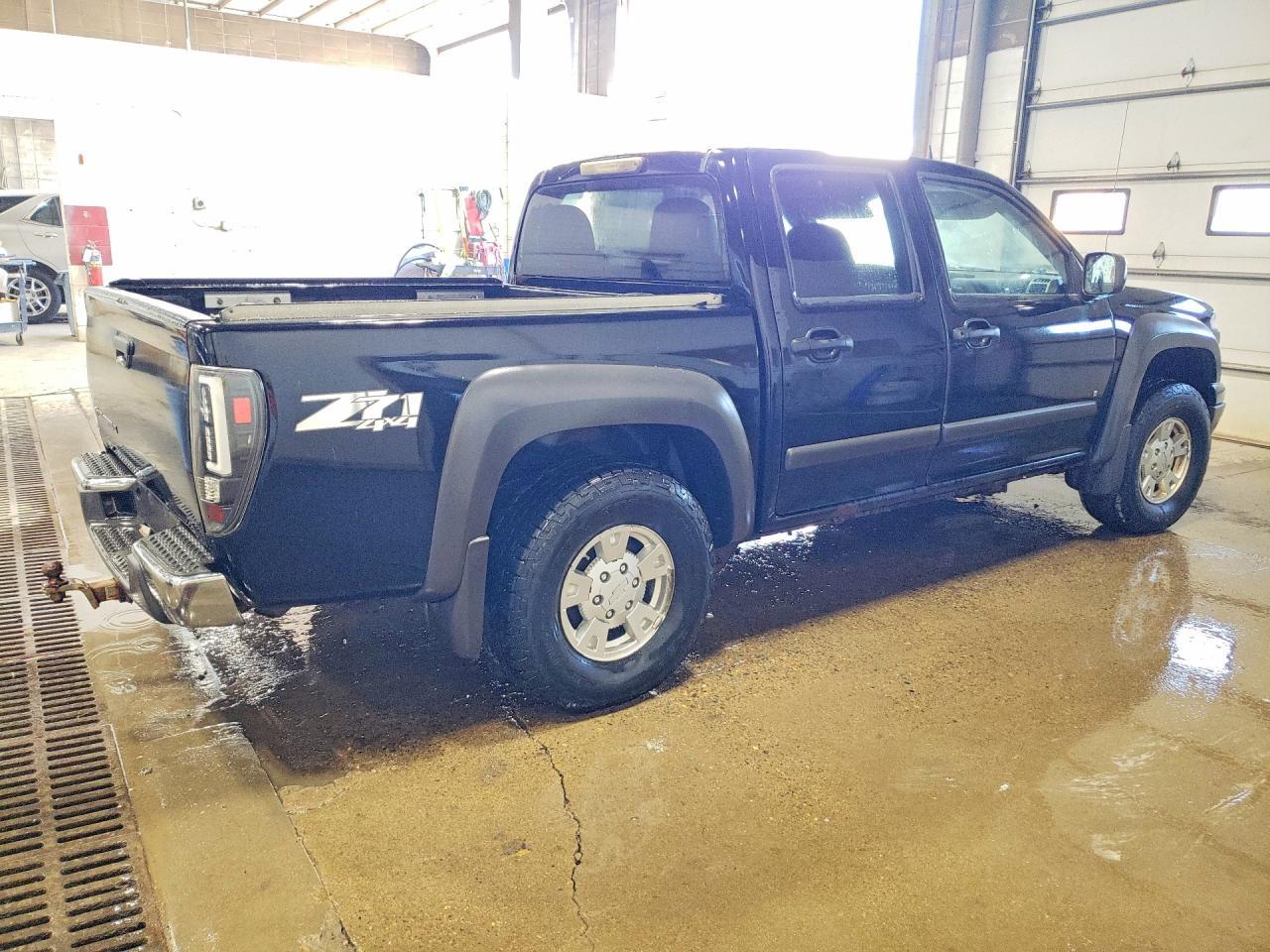 2007 Chevrolet Colorado - Image 3