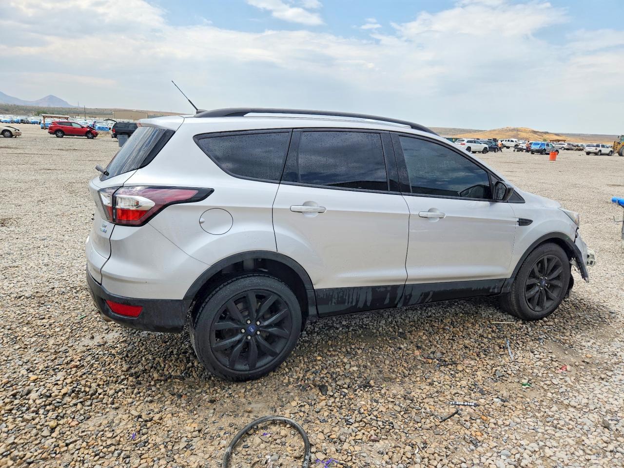 2017 Ford Escape Se - Image 3