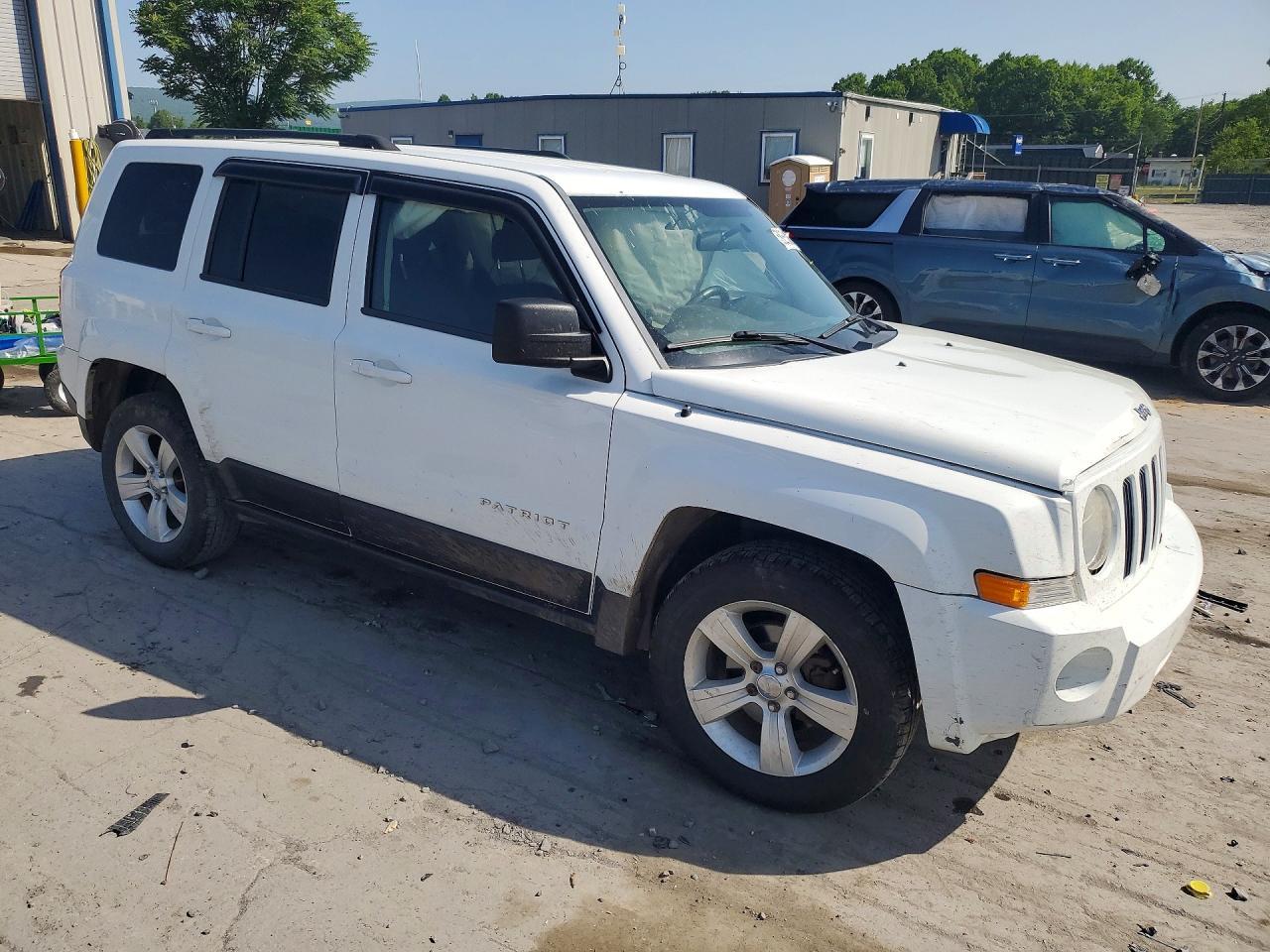2014 Jeep Patriot Latitude - Фото 4