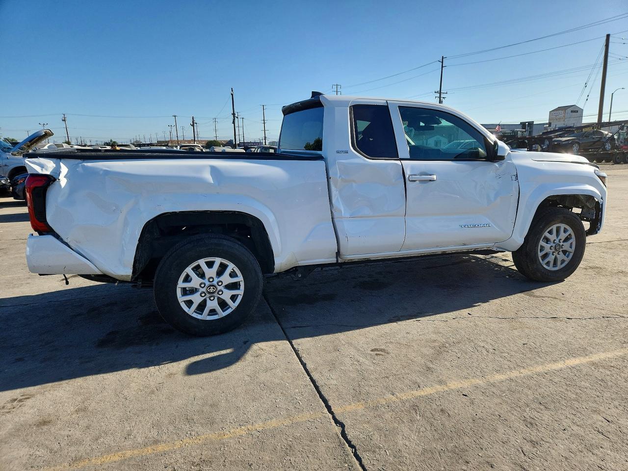2025 Toyota Tacoma Sr5 - Фото 3