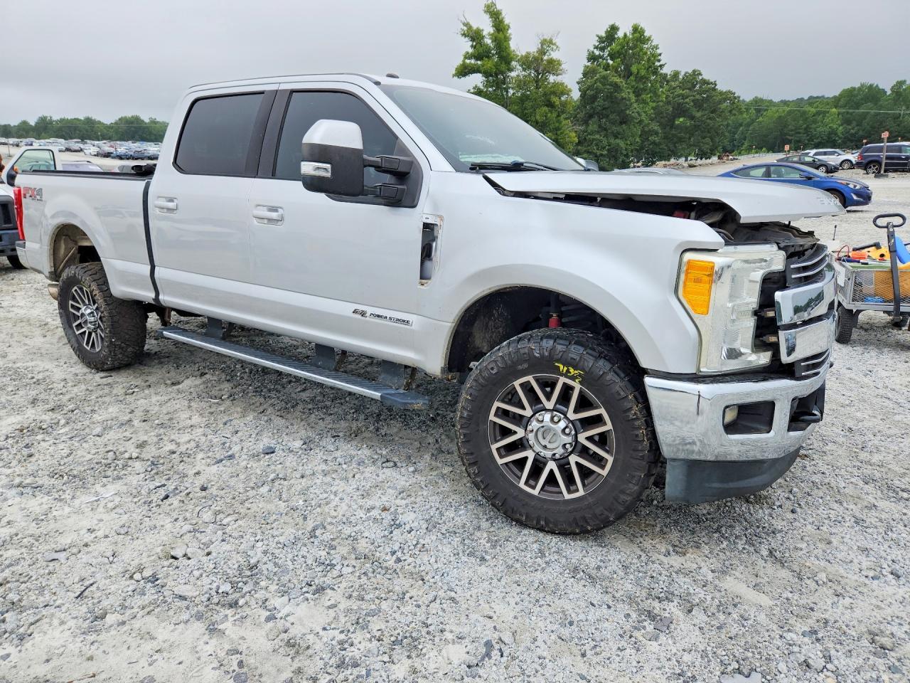 2017 Ford F250 Super Duty - Image 4