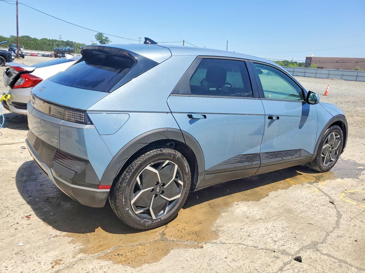 2024 Hyundai Ioniq 5 Se - Фото 3