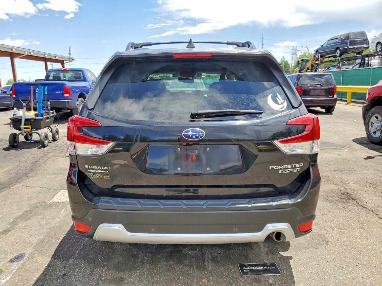 2020 Subaru Forester Touring - Фото 6