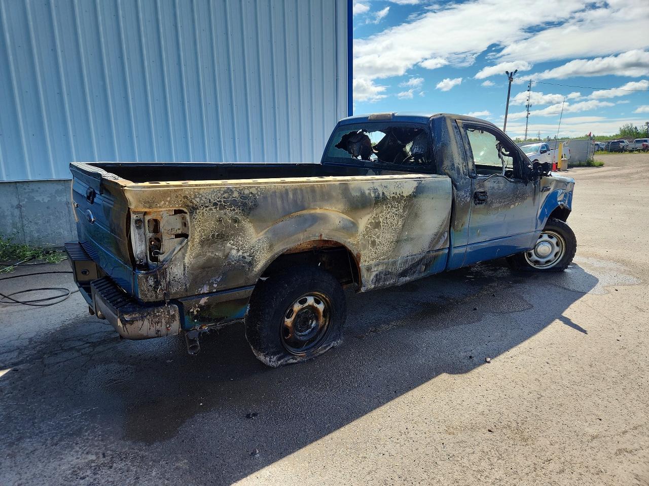 2013 Ford F150 - Фото 3