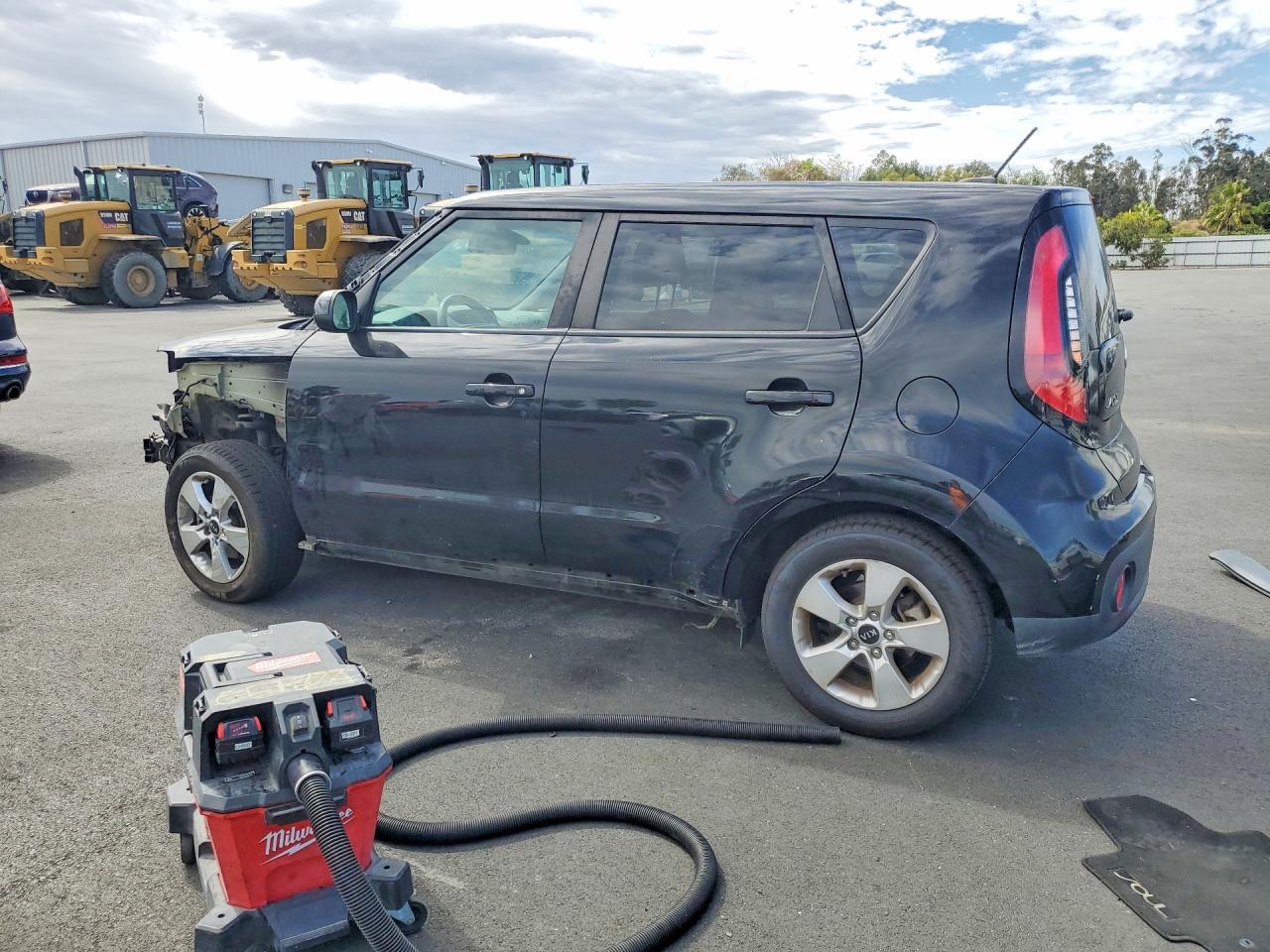 2018 Kia Soul Base - Image 2