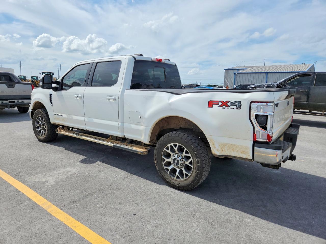 2022 Ford F250 Super Duty - Фото 2