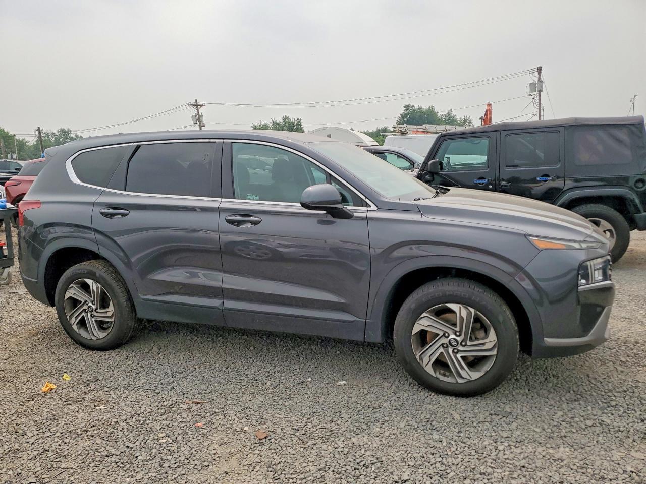 2021 Hyundai Santa Fe Se - Фото 4