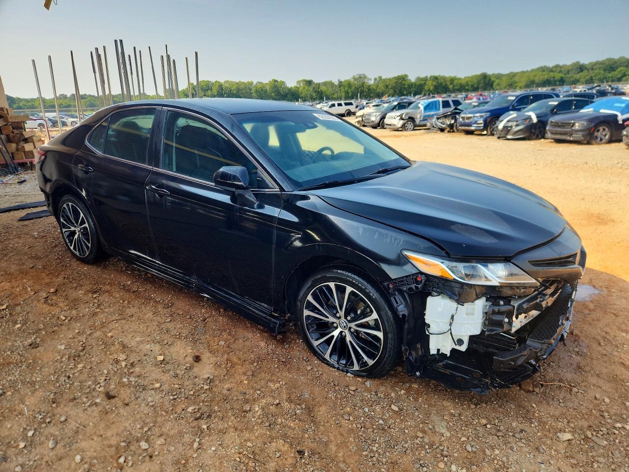 2018 Toyota Camry Se - Image 4