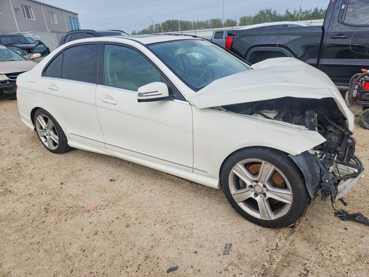 2010 Mercedes-Benz C 300 4Matic - Image 4