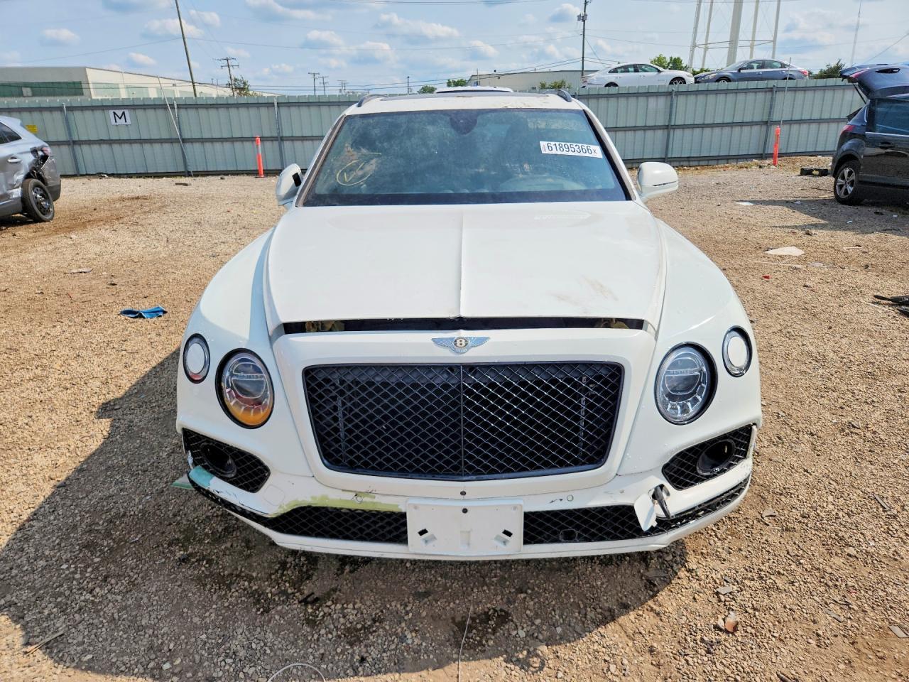 2020 Bentley Bentayga - Фото 5