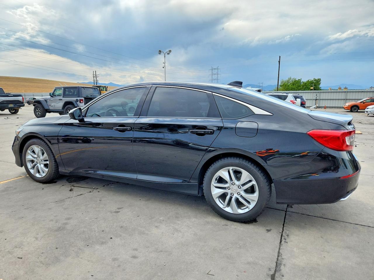 2019 Honda Accord Lx - Фото 2