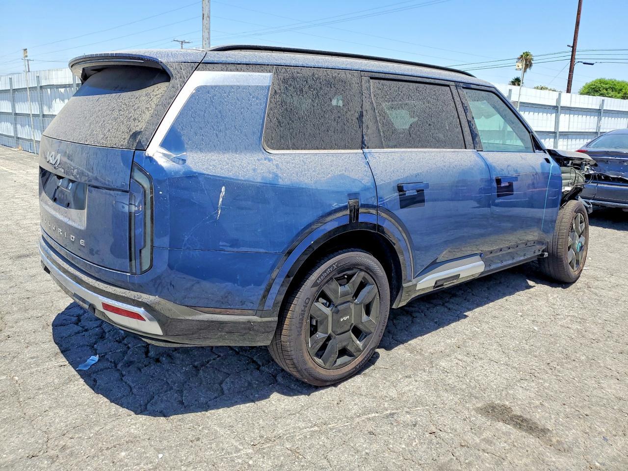 2027 Kia Telluride Sx - Фото 3