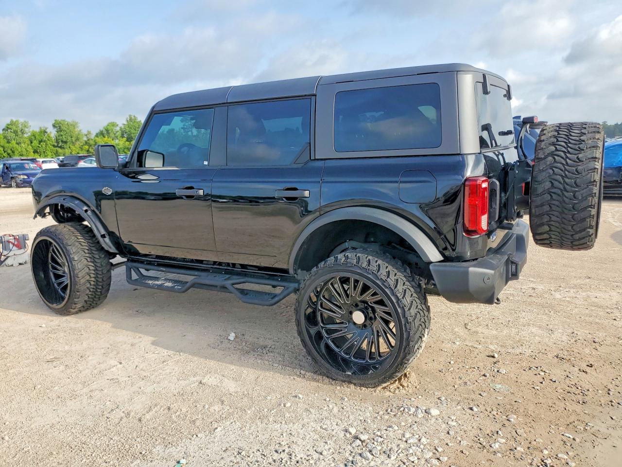 2025 Ford Bronco Big Bend - Фото 2