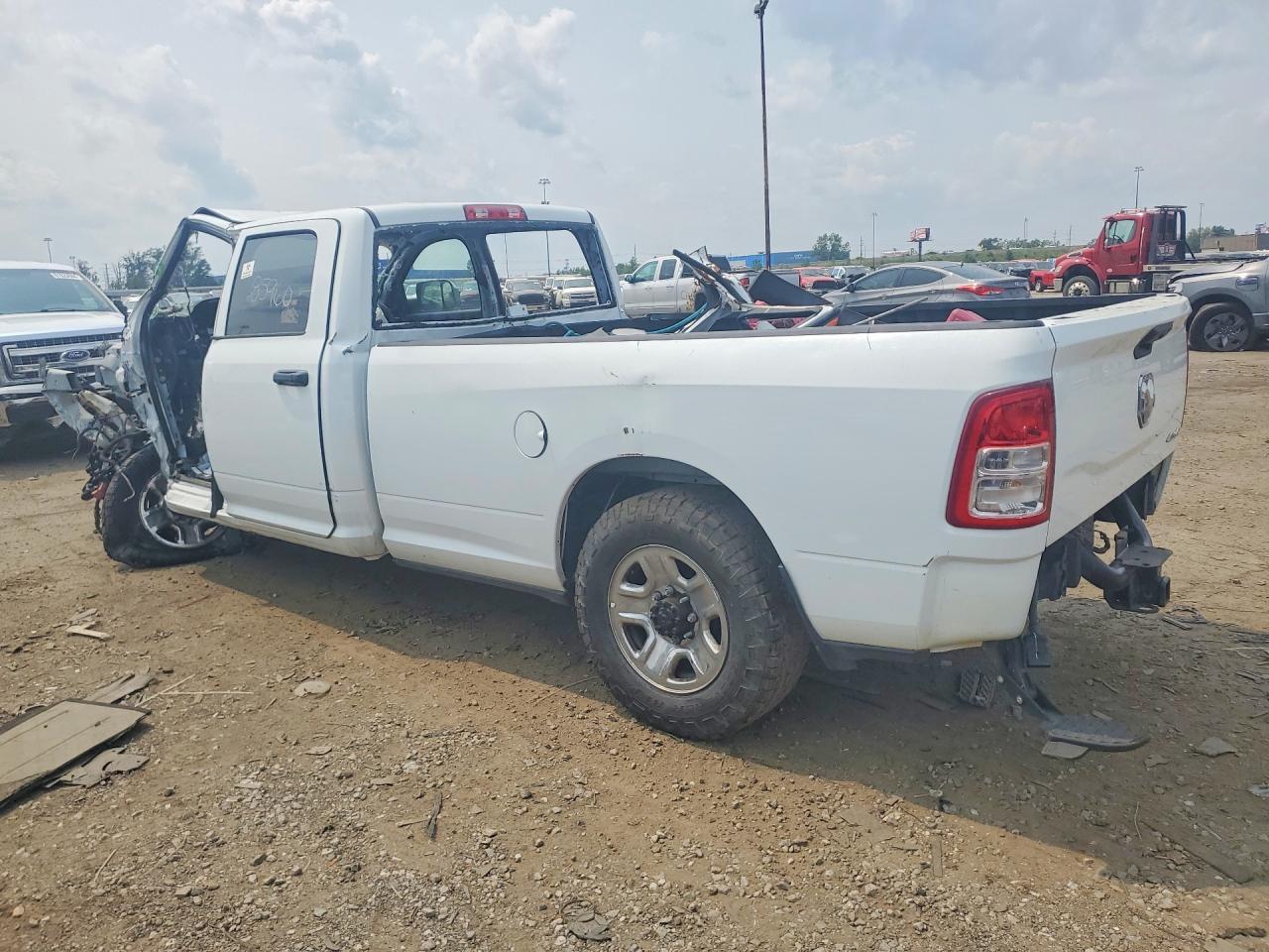2022 Ram 2500 Tradesman - Image 2