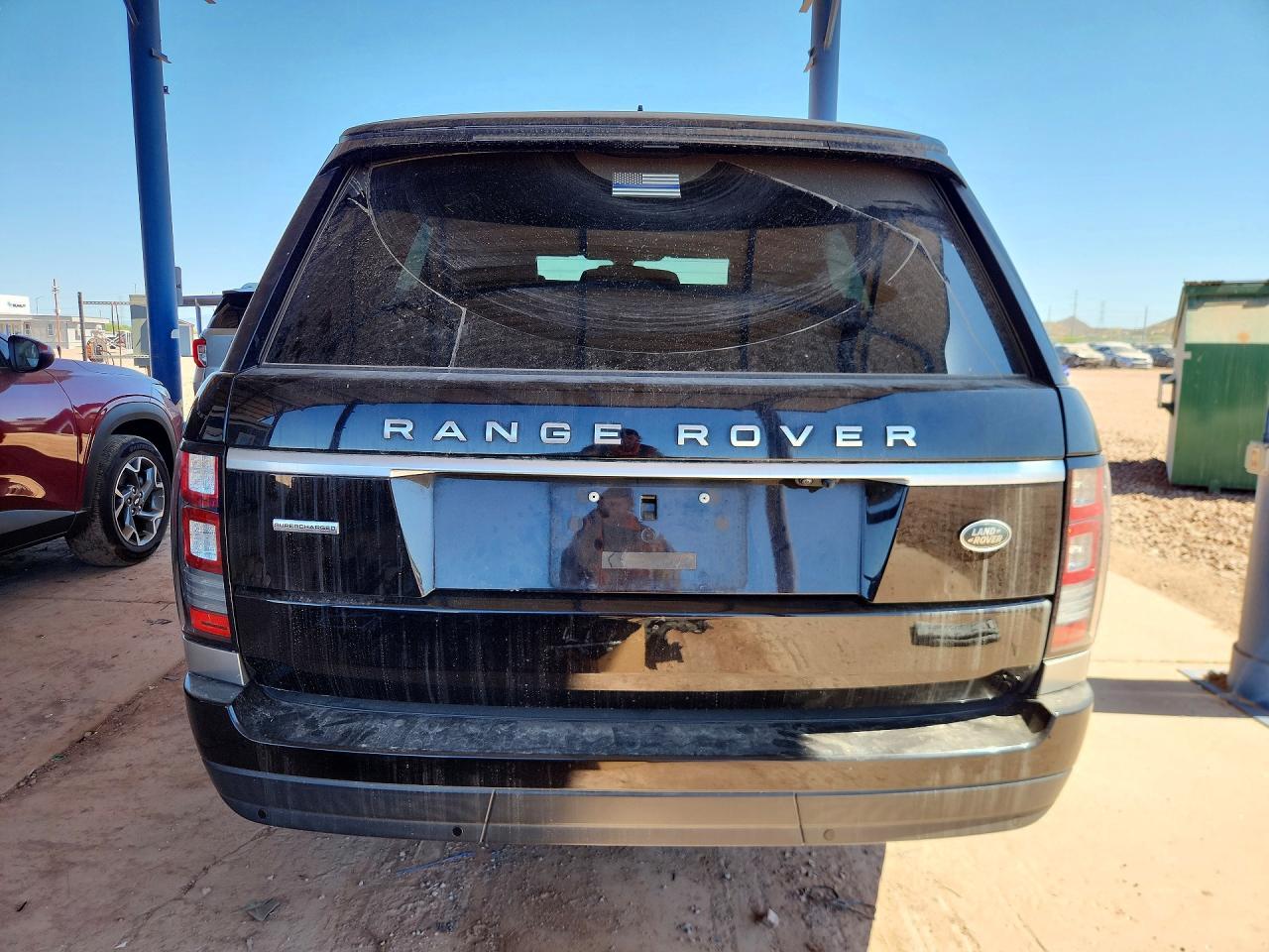 2016 Land Rover Range Rover Supercharged - Image 6