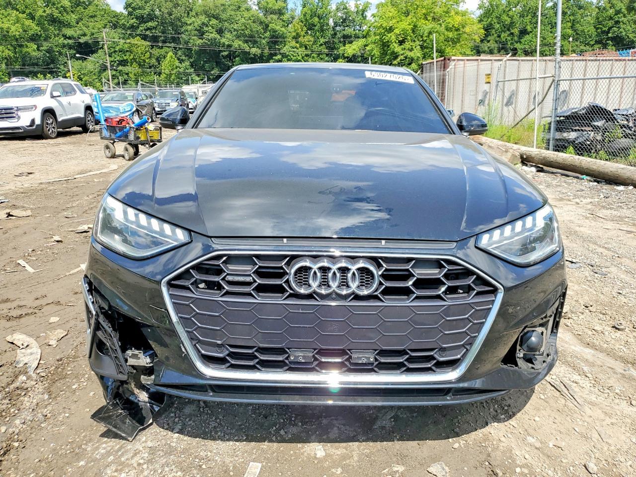 2023 Audi A4 Premium Plus 45 - Фото 5