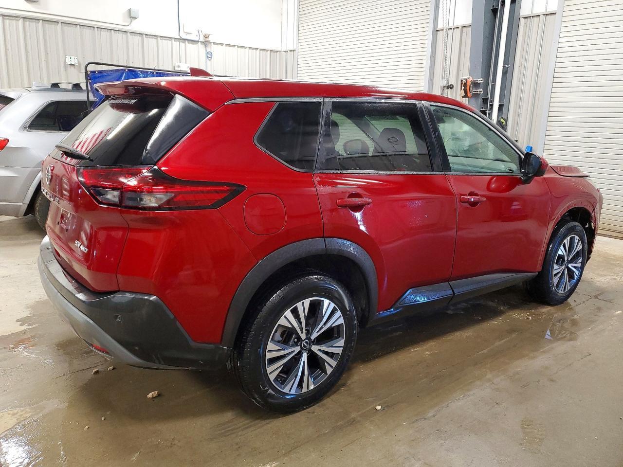 2023 Nissan Rogue Sv - Фото 3