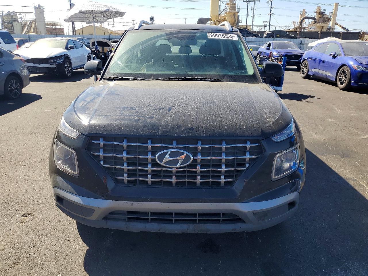 2024 Hyundai Venue Sel - Image 5