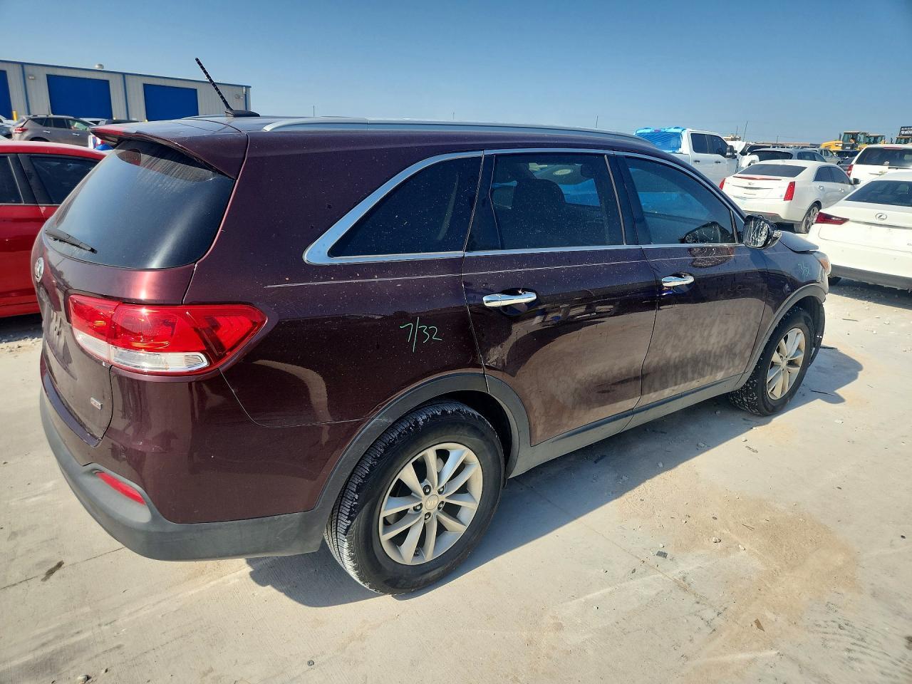 2017 Kia Sorento Lx - Image 3