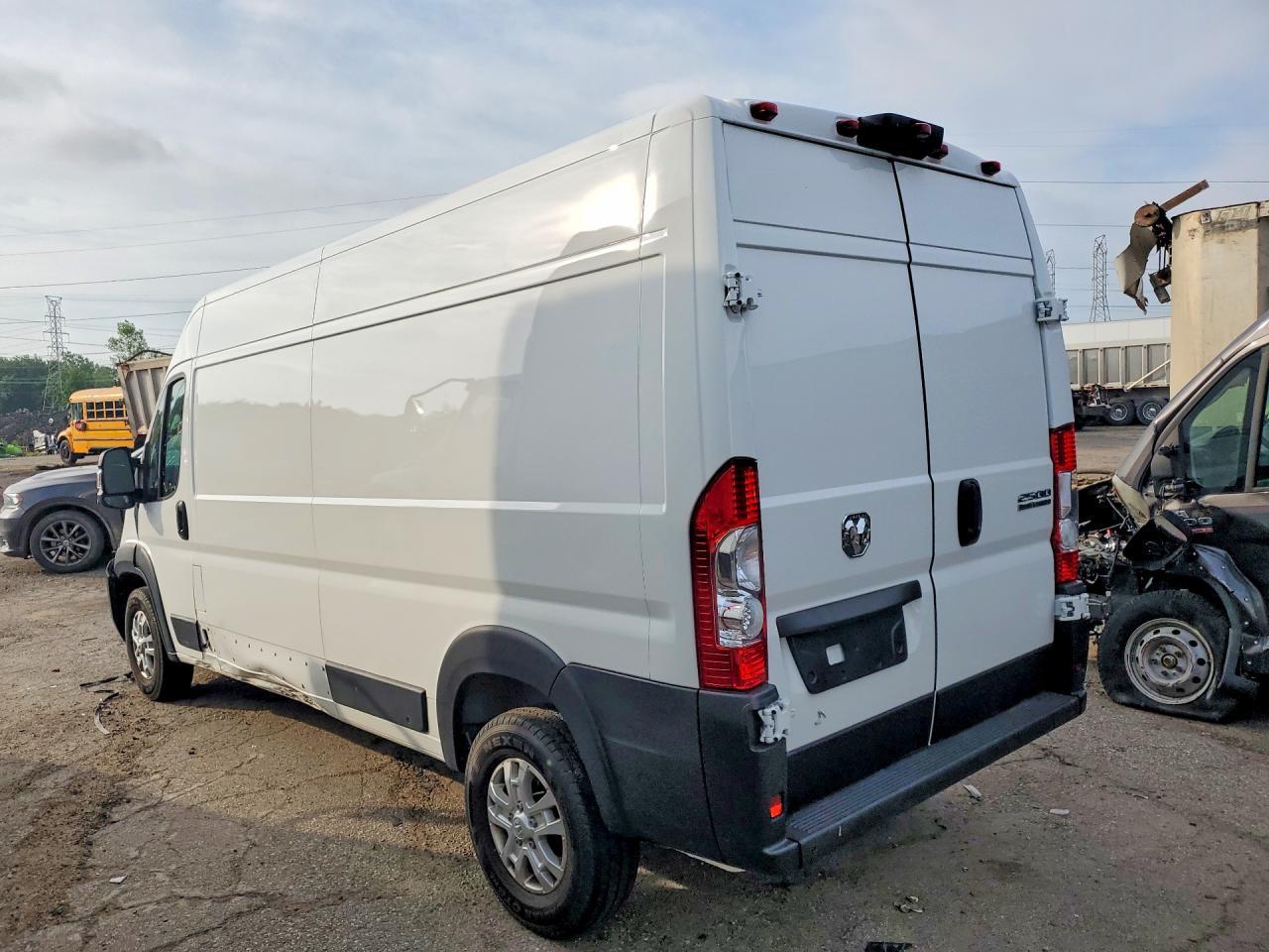 2024 Ram Promaster 2500 2500 High - Image 2